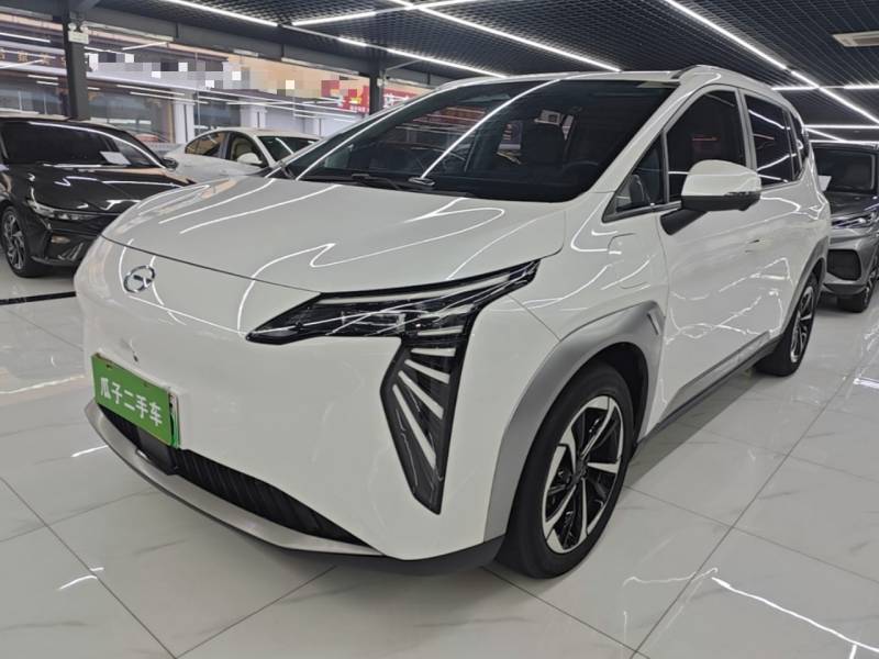 Used AION Y 2023 Younger Star Edition — 1