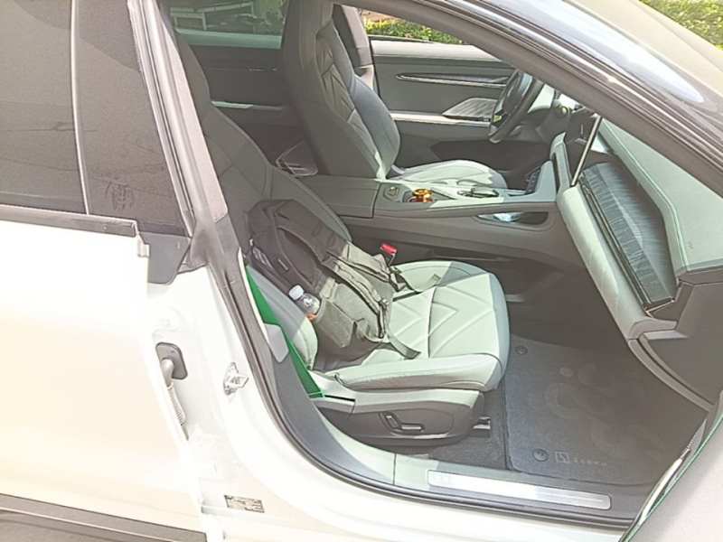 Used Zeekr 001 2023 ME Edition 100 kWh — 24