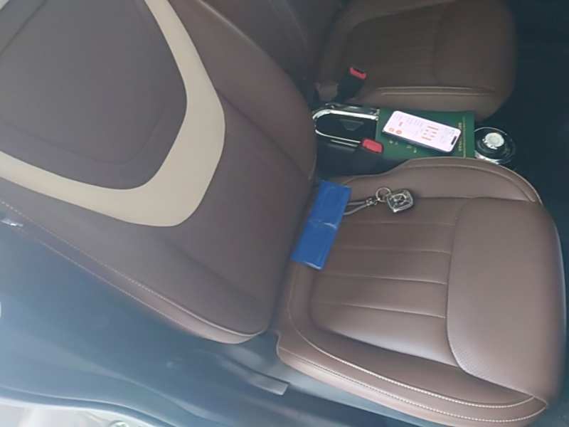 Used Wuling Bingo 2023 333 km Lingxi Connected+ Version — 24