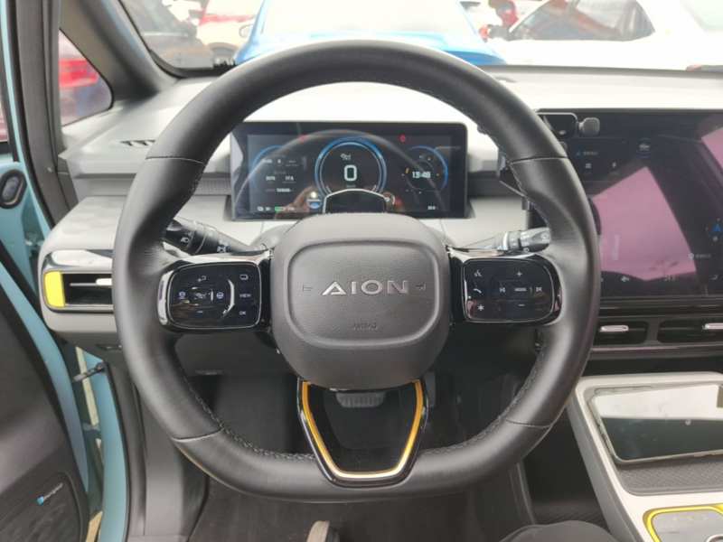 Used AION Y 2022 70 Tech Edition Lithium Iron Phosphate — 10