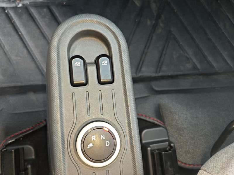 Used Wuling Hongguang MINIEV 2022 Macaron Premium Model – Lithium Iron Phosphate — 13