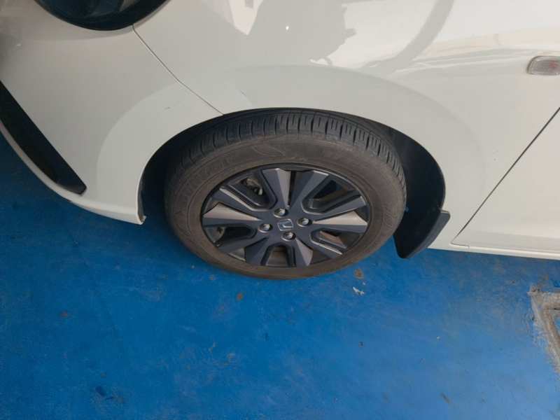 Used Honda Fit 2022 1.5L CVT Trendy Sunroof Edition — 22
