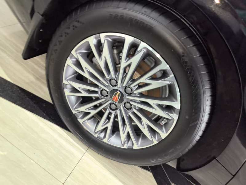 Used Hongqi H5 2024 1.5T DCT Smart Connect Flagship Edition – Chinese Trim Yun — 25