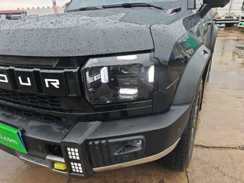 Used JETOUR Traveler 2023 2.0T All-Wheel Drive CrossPRO+ — 23