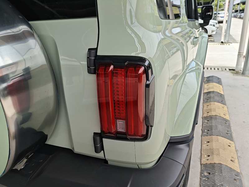 Used Tank 300 2023 City Edition 2.0T—Stylish as Ever — 7