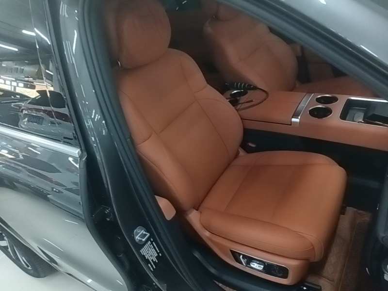 Used Li Auto L8 2023 Pro Model — 24
