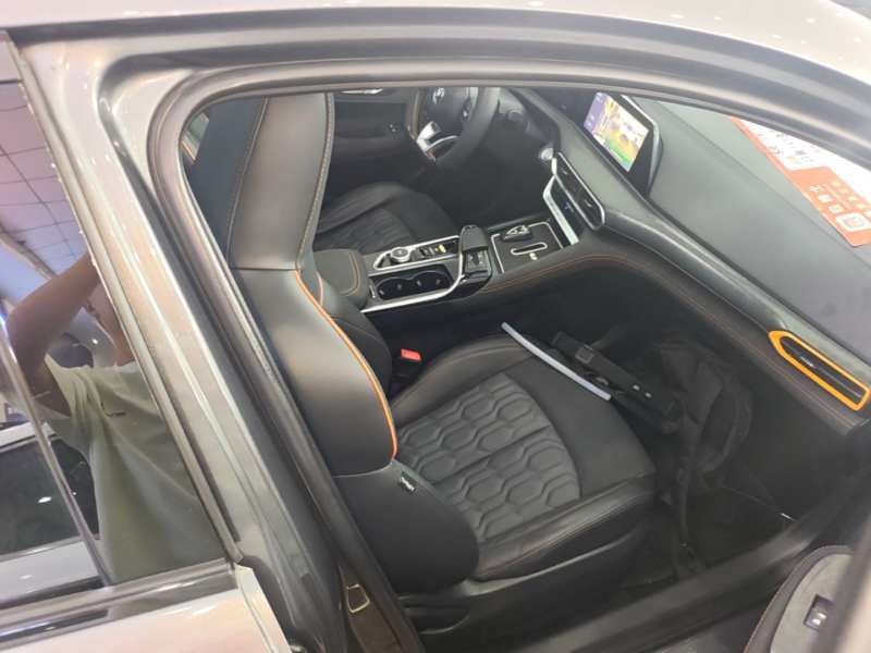 Used CHANGAN UNI-T 2022 1.5T Prestige Version — 24