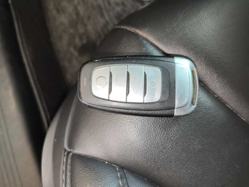 Used Hongqi H5 2022 Classic Model Facelift 1.8T Automatic Smart Connect Flagship Edition – Chinese Trim Yun — 8
