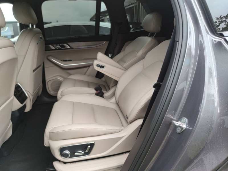 Used Lynk & Co 09 EM-P 2024 2.0TD EM-P Four-Wheel Drive HALO Six-Seater — 16