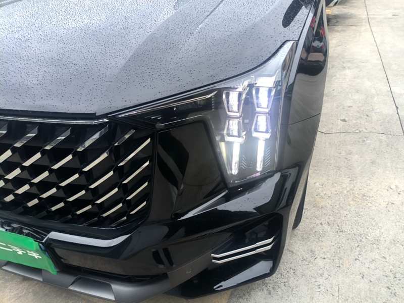 Used GAC Trumpchi GS8 2022 Linghang Series 2.0 TGDI Two-Wheel-Drive Luxury Smart Connectivity Version (7 Seats) — 23