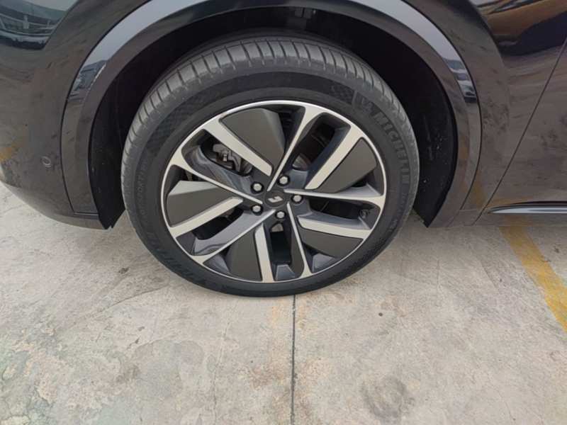 Used Li Auto L8 2023 Max model — 22