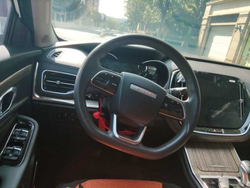 Used JETOUR X70 2020 1.5T Manual Comfort Edition 6 Seats — 12