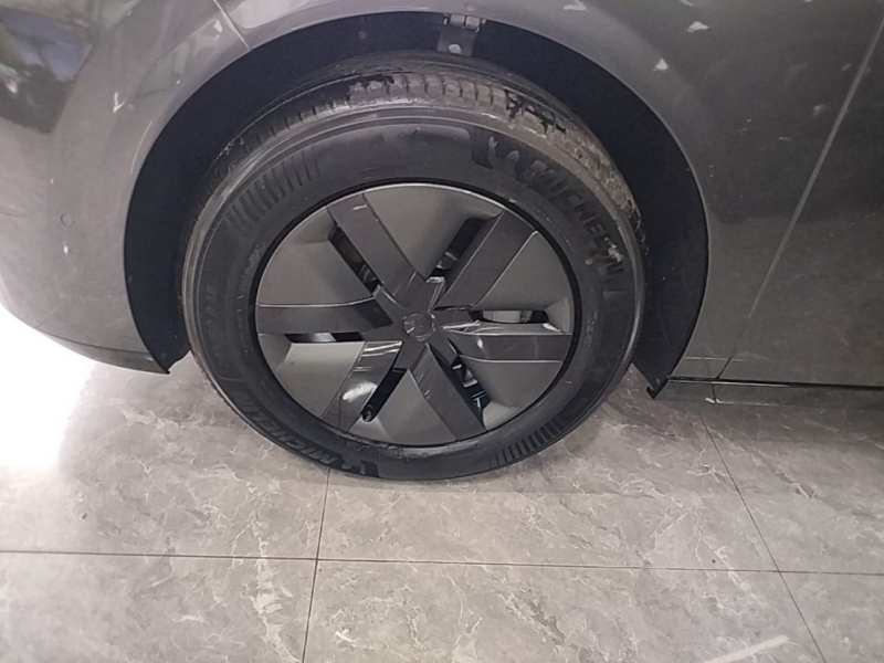 Used Li Auto MEGA 2025 Ultra Smart Refreshed Edition — 22