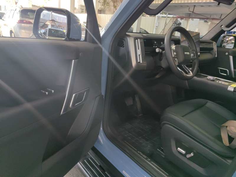 Used iCAR V27 2026 Model 210KM Two-Wheel Drive Falcon 500 — 15
