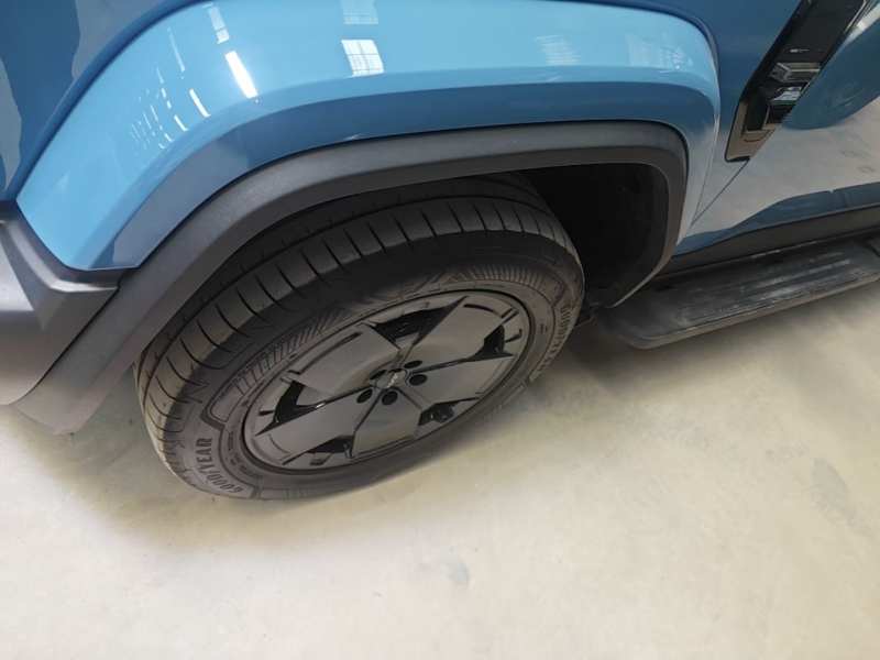 Used iCAR V27 2026 Model 210KM Two-Wheel Drive Falcon 500 — 22