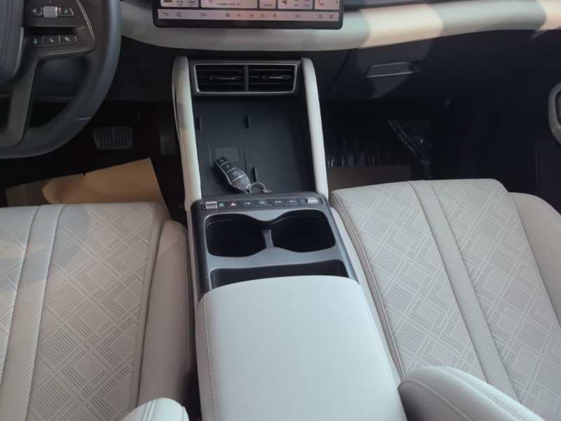 Used BYD Yuan UP 2025 Intelligent Driving Version 401 km Leading Edition — 13