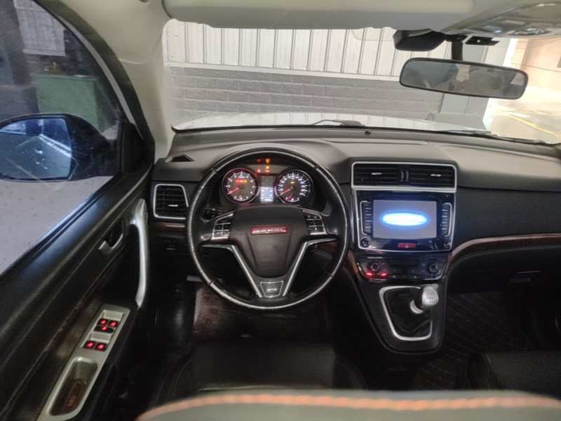 Used Haval H6 2015 Upgraded Model 1.5T Manual Two-Wheel Drive Elite Version — 11