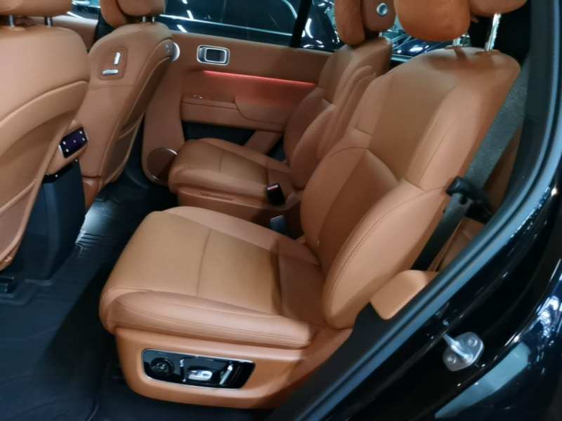 Used Li Auto L8 2025 Max Smart Refresh Edition — 16