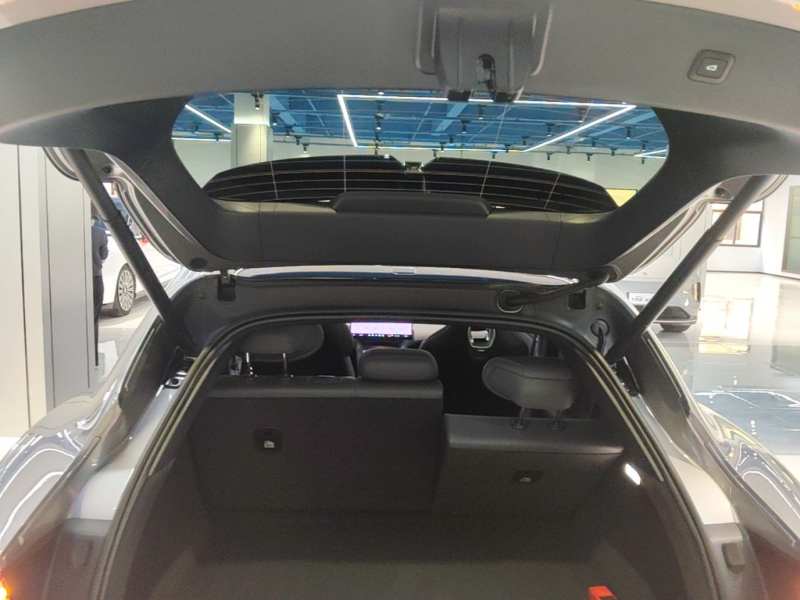 Used Xiaomi Auto YU7 2025 Ultra-Long Range Rear-Wheel Drive Version — 18
