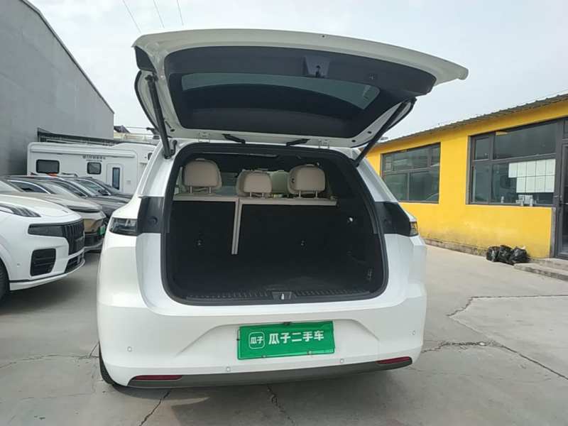 Used Li Auto L6 2024 Pro Model — 18