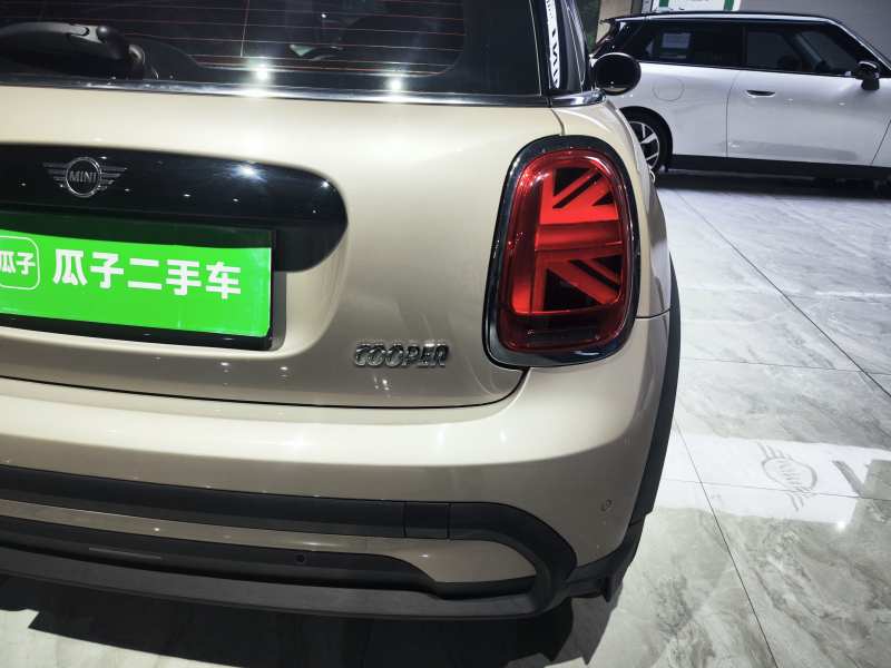 Used MINI 2023 Updated 1.5T COOPER Artist — 7