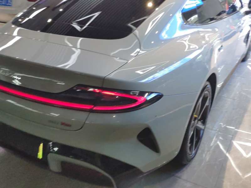 Used Xiaomi Auto SU7 2024 Four-Wheel Drive Ultra-Long Range Advanced Intelligent Driving Max Edition — 7