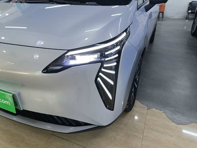 Used AION Y 2023 Younger Star Edition — 23