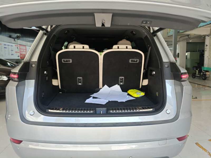 Used Li Auto L9 2022 Max model — 18