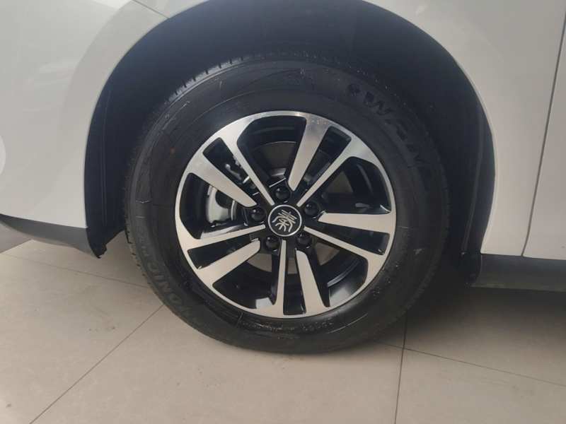 Used BYD Qin PLUS 2026 DM-i 128KM Progressive Model — 23