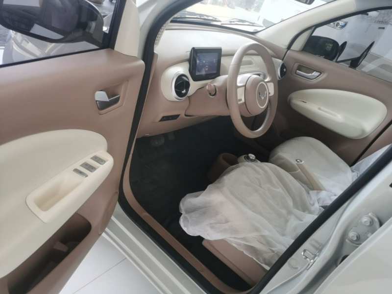 Used Wuling Hongguang MINIEV 2025 Four-Door Version Advanced Edition — 15