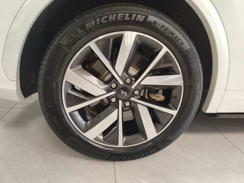 Used Li Auto L7 2023 Pro Model — 25