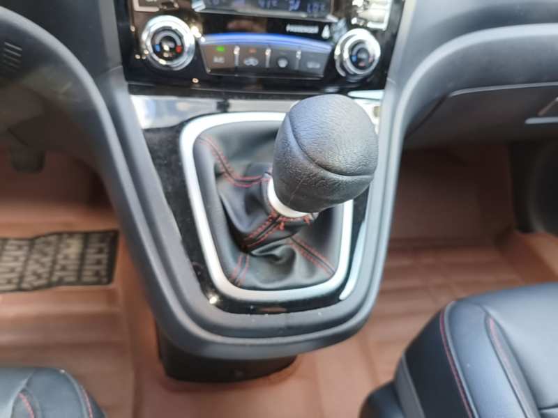 Used Haval H6 2016 Upgraded Model 1.5T Manual Two-Wheel Drive Elite Version — 15