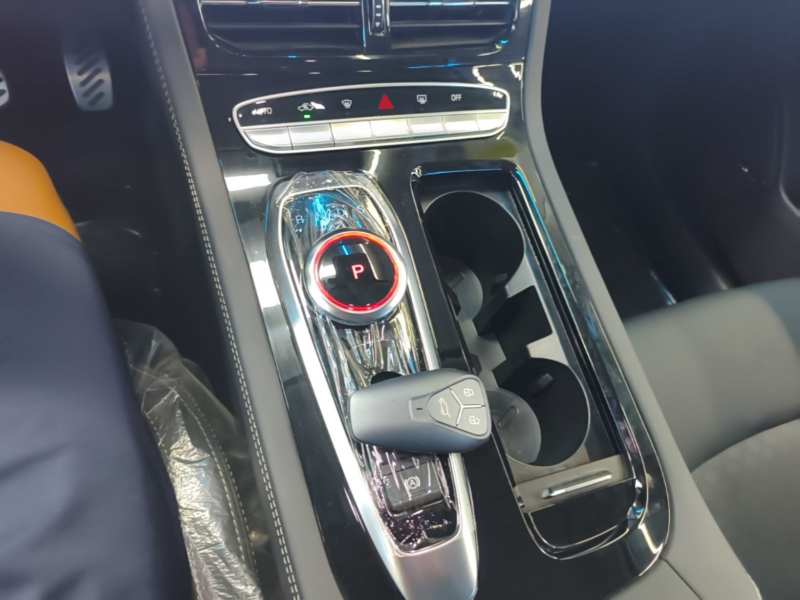 Used Skyworth HT-i 2024 1.5L PHEV 115KM Taidao Edition — 13
