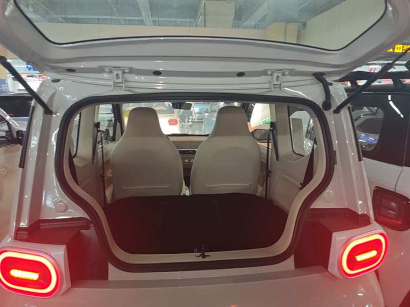 Used Wuling Hongguang MINIEV 2024 3rd Generation 215km Youth Edition — 18