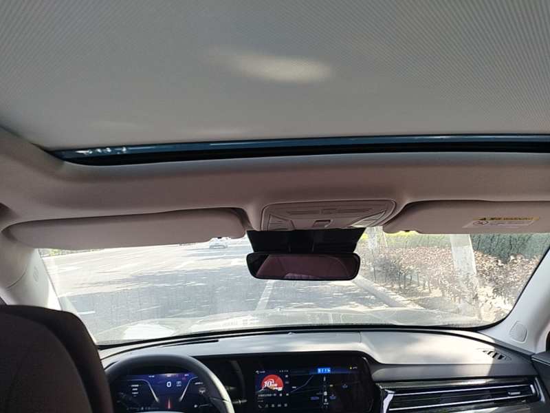 Used Hongqi HS5 2023 2.0T Qixiang Pro Edition — 17