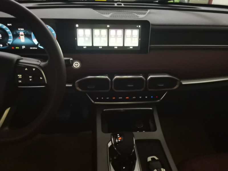 Used JETOUR X70 PLUS 2024 Champion Edition 1.5T DCT Champion MAX 5-Seater — 12