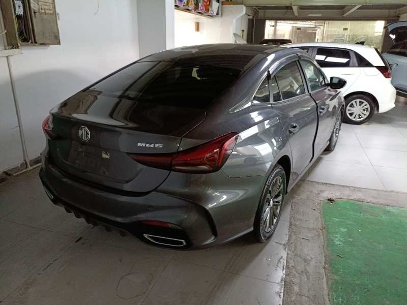 Used MG 5 2025 180 DVVT Global First Edition — 4