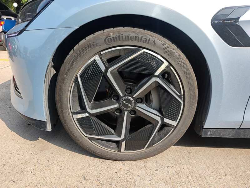 Used BYD Seal 2022 700 km Long-Range Rear-Wheel-Drive Version — 22