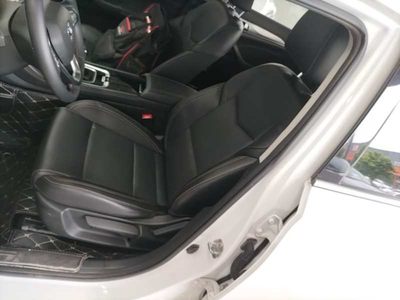 Used CHANGAN Eado 2018 High-Energy Edition 1.6L GDI Manual Pioneer Model China V Standard — 14