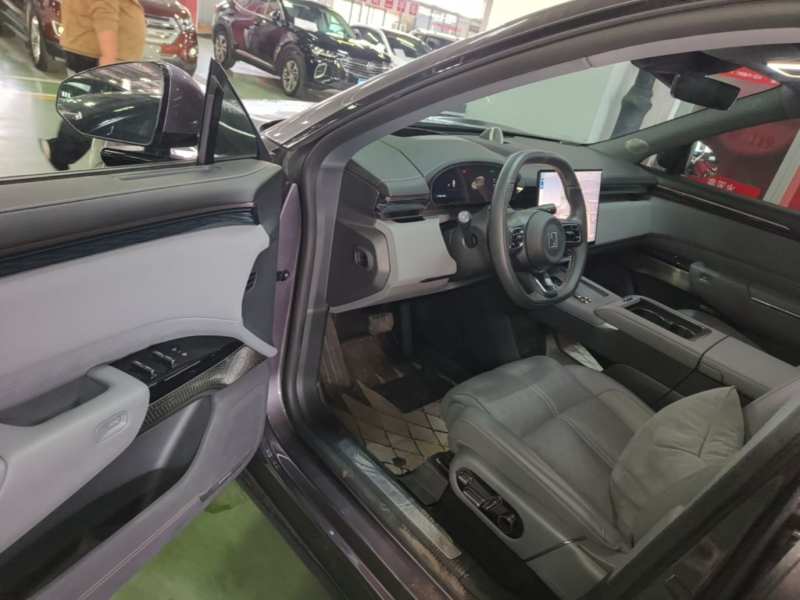 Used Zeekr 7X 2025 100 kWh Long-Range Rear-Wheel Drive with Intelligent Driving Features — 15