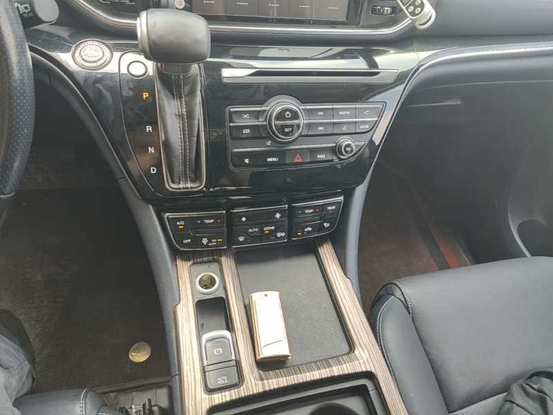 Used GAC Trumpchi M8 2018 320T Luxury Edition – Premium — 13