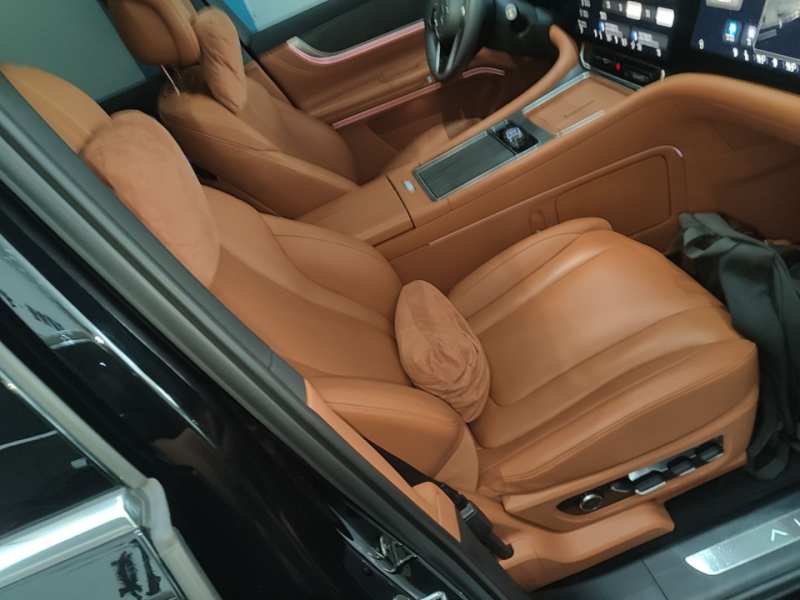 Used AITO/LUXEED/MAEXTRO/SAIC/STELATO AITO M9 2024 All-Electric Ultra Version 100 kWh 6-Seater Model — 24