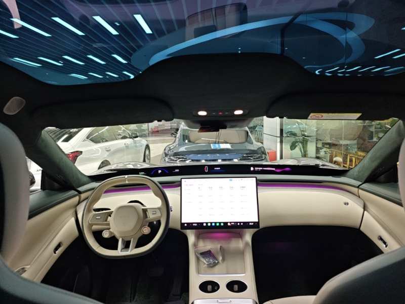 Used Xiaomi Auto YU7 2025 Ultra-Long Range High-Performance All-Wheel-Drive Max Edition — 17