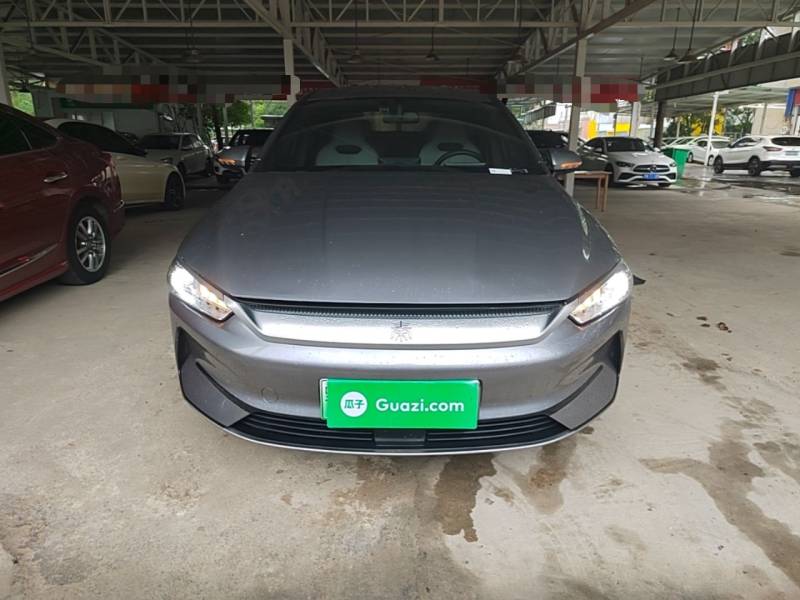 Used BYD Qin PLUS 2024 Honor Edition EV 420KM Leading Model — 2