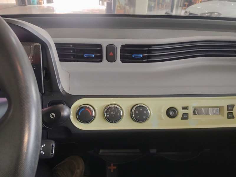 Used Wuling Hongguang MINIEV 2022 Easy Version Lithium Iron Phosphate — 12