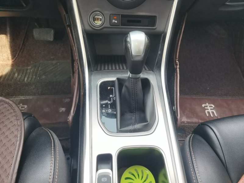 Used BYD Song 2016 2.0TID Automatic Prestige Edition — 15