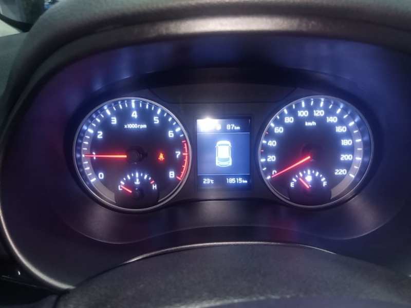 Used Kia kx1 Stonic 2021 1.4L CVT Fun Edition — 11