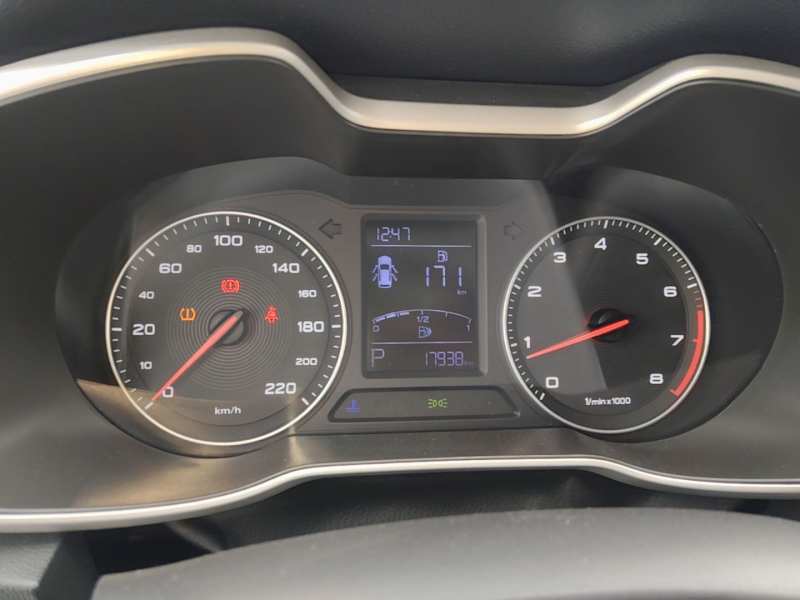 Used MG ZS 2018 1.5L Automatic Luxury Edition China V Standard — 11