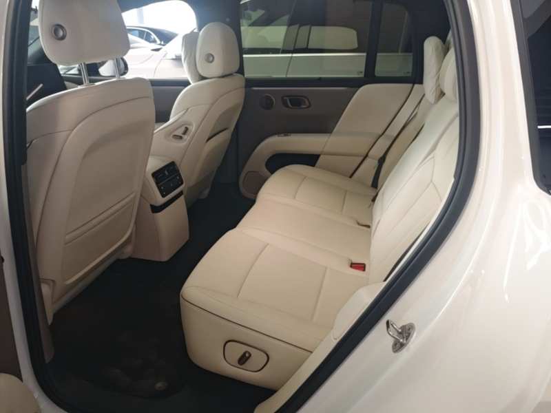 Used Li Auto i6 2025 Model Four-Wheel-Drive Standard Type — 16