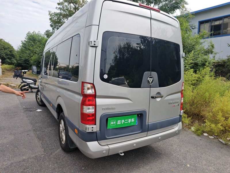 Used Foton Toano 2024 Joy Elephant Multi-Function Model Cummins 2.8T Manual Long Wheelbase Mid-Roof Design Rear Single Tire – Available in 5/6/7/9-Seater Configurations — 13